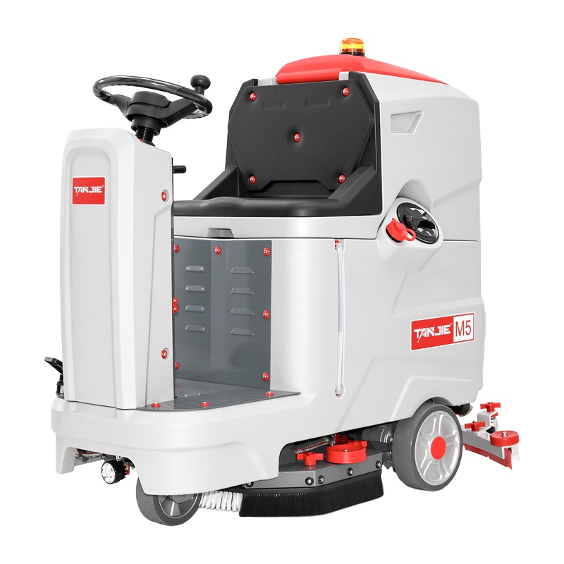 日照坦洁驾驶式洗地机M5【单刷】